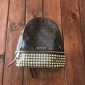 Michael Kors Fashion Backpack